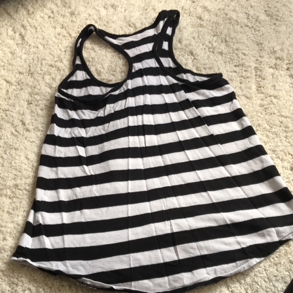 Express Top - Picture 3 of 3